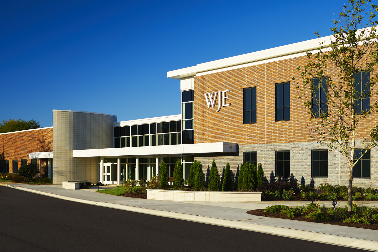 0145-18_003
WJE
FGM Architects